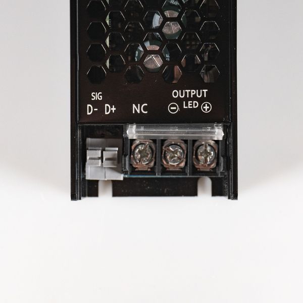 Блок питания с дымом TRIAC 0/1-10V 200 Вт, 24 В, 8.3 А, IP20 SSGS-200-24 SSGS-200-24 &ndash; поставщик электрооборудования для автоматизации пространства Polygon Center
