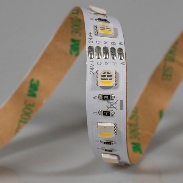 DFP5050RGBW4-60P-IP33-24V &ndash; поставщик электрооборудования для автоматизации пространства Polygon Center