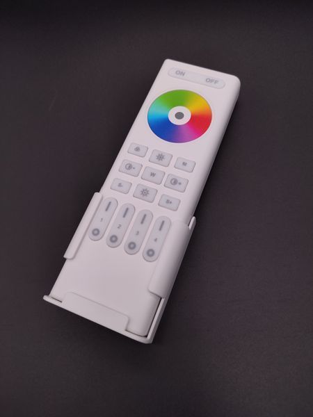 Пульт керування 4-х зонний білий DIM+RGB+CCT RF 2.4G Mi Light RL03-RF - постачальник електрообладнання для автоматизації простору Polygon Center